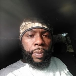 Meet your Posher, Larry